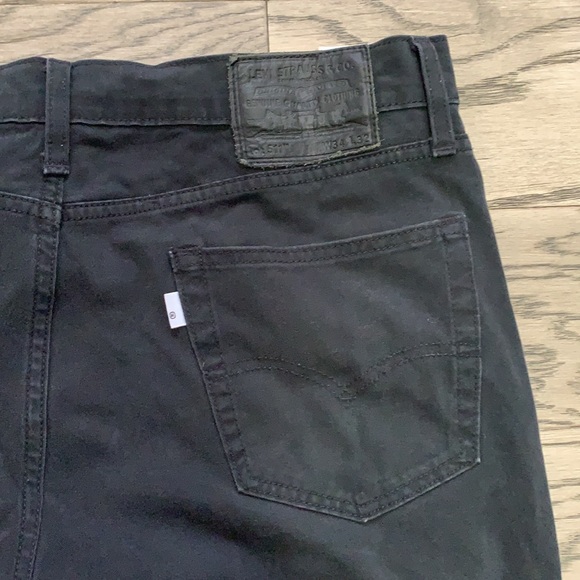 Levi’s Slim Straight Black Denim Jeans - Picture 2 of 4